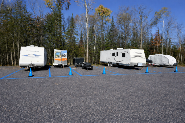 outdoor trailer storage
